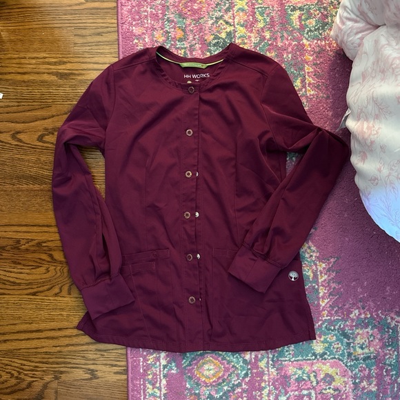 Healing Hands Maroon Scrub Set - Picture 4 of 6